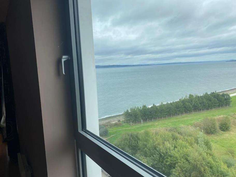 Modern 2 Bed Apartment With Stunning Seaside View Edinburgh Exterior photo